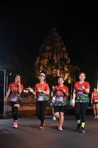 BIB: 
                            <button type="button" onclick="openModal(24603053)" class="btn btn-primary btn-sm float-right btn-popup" data-toggle="modal" data-target=".modal-high-quality">
                        <i class="fas fa-shopping-cart"></i> Add to Cart
                    </button>
                                            <button type="button" onclick="isThisMe(24603053, true)" class="btn btn-success btn-sm float-right btn-popup btn-isme hidden" data-toggle="tooltip" data-placement="bottom" title="นี่คือรูปของคุณใช่ไหม คลิกที่นี่เพื่อเอาเข้าอัลบั้ม">
                        <i class="fas fa-plus"></i> Add to album
                    </button>
                    <button type="button" onclick="isThisMe(24603053, false)" class="btn btn-warning btn-sm float-right btn-popup btn-isnotme hidden">
                        <i class="fas fa-ban"></i> Remove from album
                    </button>